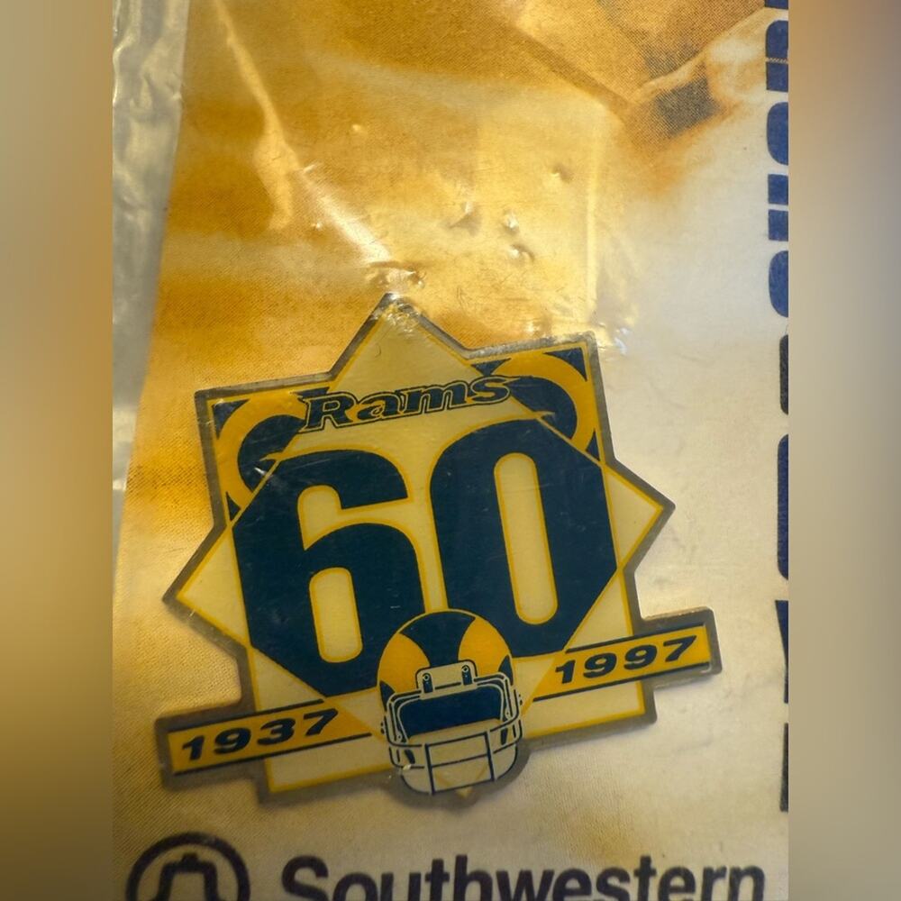 NEW in Package Vintage 1997 St Louis Rams Southwestern Bell 60th Anniversary Pin